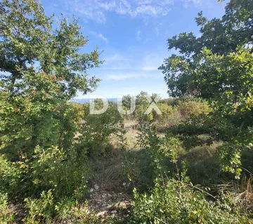 POLIČNIK, ZADAR - Građevinsko zemljište od 6395 m2 - cover