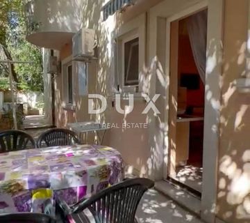 ISTRA, PREMANTURA - Stan u prizemlju s parkingom, 2S, 2 kupatila, terasa - BLIZINA PLAŽE!! - cover