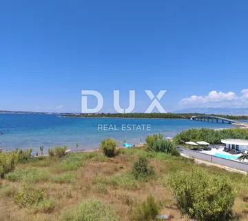ZADAR, PRIVLAKA - Vrhunski penthouse 50 metara od mora s prekrasnim pogledom na more! S7 - cover