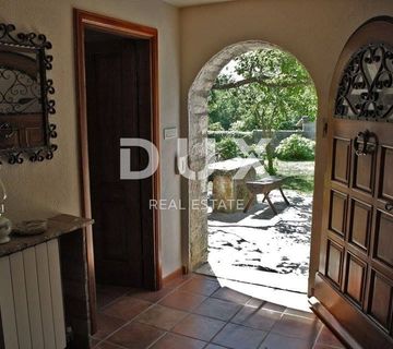 ISTRA,ŽMINJ - Autentična istarska kamena kuća s bazenom - cover