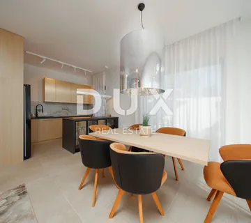 OTOK PAG, JAKIŠNICA - vrhunska moderna duplex vila s bazenom - cover
