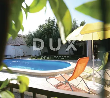 ISTRA, MARČANA - Obnovljena kamena kuća s bazenom - cover