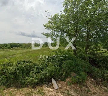 ISTRA, ŽMINJ - Građevinsko zemljište 1340 m² u mirnom dijelu Žminja - cover