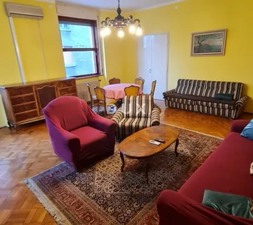 RIJEKA, CENTAR, 3s+db prostrani obiteljski stan za najam - cover