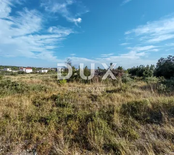 ZADAR, VRSI - Građevinska parcela u mirnom području! - cover