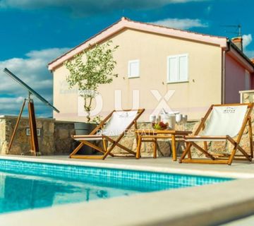OTOK KRK, KLIMNO- apartman u villi 61m2, DB+2S, 2.kat, s prekrasnim pogledom na more i bazenom- S6 - cover