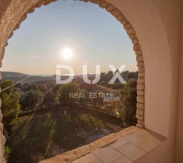 ISTRA, BANJOLE Predivna apartmanska kuća na osami - POGLED NA MORE!! - cover