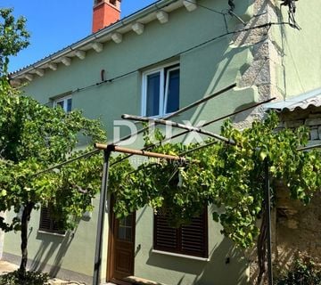 ISTRA, SVETVINČENAT - Djelomično obnovljena istarska kuća na mirnoj lokaciji! UPORABNA DOZVOLA! - cover
