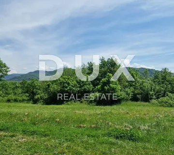 ISTRA, OPRTALJ - Prostrano zemljište s pogledom, idealno za investiciju! - cover