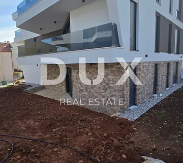 ISTRA, LIŽNJAN - Ekskluzivan stan u prizemlju s privatnim vrtom, bazenom i pogledom na more - cover