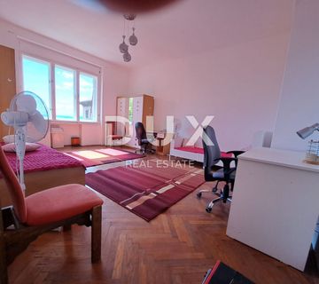 RIJEKA, CENTAR - dvije stambene jedinice, tri balkona, pogled na more - cover