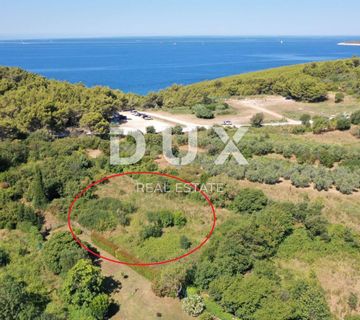 ISTRA, PREMANTURA Građevinsko zemljište 200 metara od mora! PRILIKA ZA INVESTICIJU! - cover