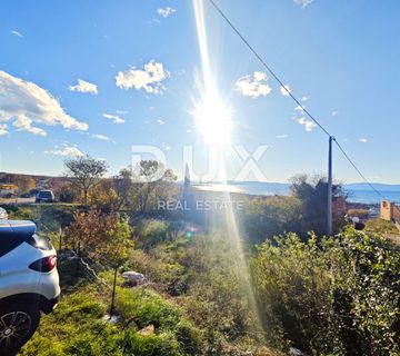 KRALJEVICA - Građevinski teren s pogledom na more, 460 m2! - cover