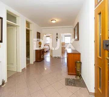 ISTRA, PULA - Predivan prostrani stan na atraktivnoj lokaciji! - cover