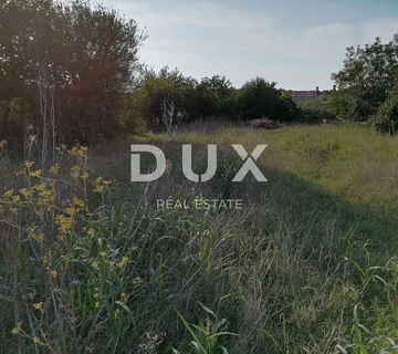 ISTRA, PULA - Građevinsko zemljište na Busoleru 1300 m2 - cover