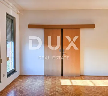 OTOK RAB, PALIT - Prostrani stan s parkingom i spremištem - PRILIKA - cover