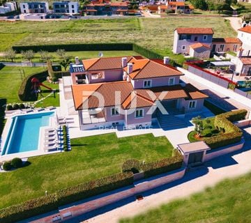 ISTRA, POREČ (okolica) - Predivna luksuzna villa s bazenom - cover
