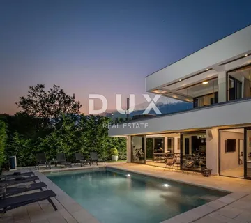 UMAG, LOVREČICA - Dizajnerska vila na tihoj lokaciji - cover