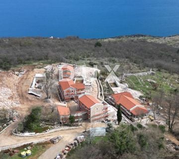 OPATIJA, OKOLICA - INVESTICIJSKA PRILIKA – Villa Resort u srcu prirode s panoramskim pogledom na more na 54.000 m² - cover