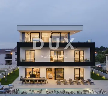 ISTRA, PULA - Moderna vila s bazenom i pogledom na more  - cover