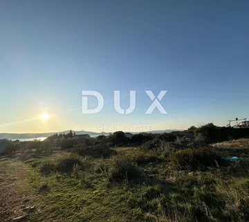 ZADAR, SV. PETAR - Građevinsko zemljište 727 m² s pogledom na more i otoke! - cover