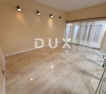 OTOK KRK, GRAD KRK - Poslovni prostor u samome centru grada - cover