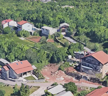 VIŠKOVO - građevinsko zemljište 1648m2 s dva prilazna puta - cover