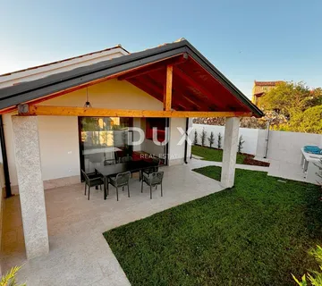 ISTRA, BALE - Šarmantna kuća na vrhunskoj lokaciji, novogradnja - cover