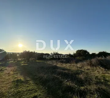 ZADAR, SV. PETAR - Građevinsko zemljište 550m² s pogledom na more i otoke! - cover