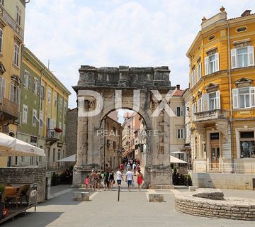 ISTRA, PULA - Stan u samom centru grada 70 m2 - PJEŠAČKA ZONA!!  - cover