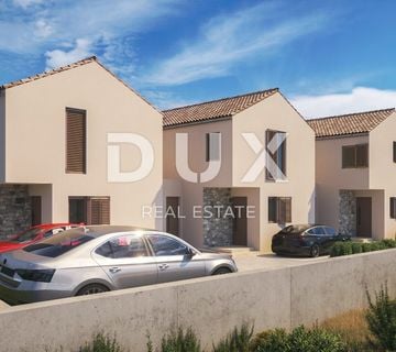 ŠIBENIK, BRODARICA - Predivna triplex kuća s dvorištem na mirnoj lokaciji S2 - cover