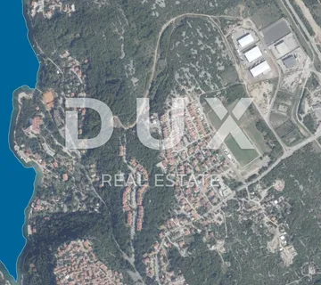 OTOK KRK, OMIŠALJ - Zemljište u T1 zoni od 3000 m2 - cover