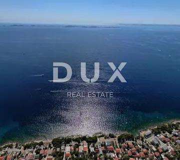 MURTER, BETINA - Poljoprivredno zemljište s pogledom na Kornati - cover