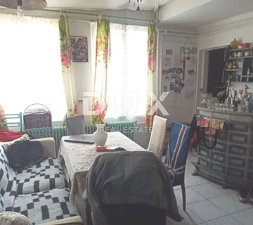 ISTRA, KAVRAN Kuća s apartanom, dvorištem i garažom - BLIZINA MORA!! - cover