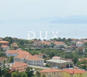 KASTAV, CENTAR- građevinsko zemljište 856m2 s otvorenim pogledom na more za stambenu zgradu – stanove/apartmane/  obiteljsku kuću / villu / kuću za iznajmljivanje - odmor s bazenom - cover