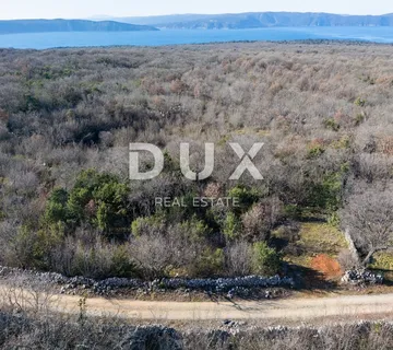 OTOK KRK, GRAD KRK, VRH, zemljište sa šumom, idealno za OPG, SNIŽENA CIJENA! TOP PRILIKA! SAMO 8 EUR/M2!!! - cover