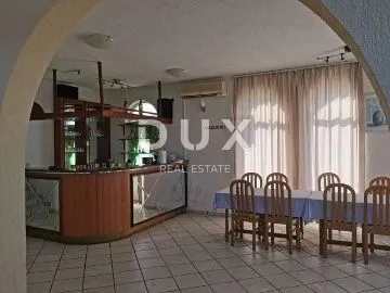 TURANJ - hotel prvi red do mora - cover