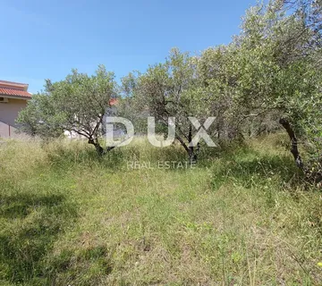 ZADAR, SUKOŠAN - Građevinsko zemljište na izoliranoj lokaciji - cover