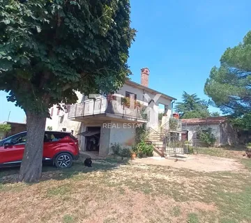 ISTRA,LOVREČ - Kamena kuća s okućnicom - cover