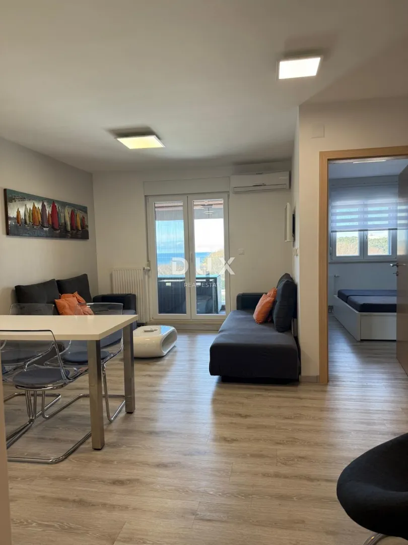 ISTRA, PULA Stan s pogledom na more i garažom na jedinstvenoj lokaciji! - cover