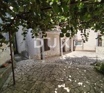ISTRA, MARČANA- Kuća na odličnoj lokaciji! - cover