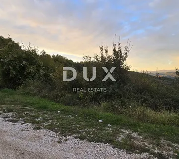 ISTRA, GRAČIŠĆE - Poljoprivredno zemljište uz glavnu prometnicu - cover