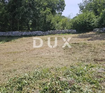 ISTRA, KANFANAR - Građevinska parcela sa strujom na terenu - cover