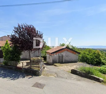 RIJEKA, VIŠKOVO - kuća i gospodarska zgrada + dvorište s pogledom na more! PRILIKA! - cover