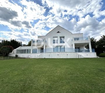 OPATIJA, IČIĆI - jedinstvena vila s panoramskim pogledom  - cover
