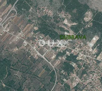 ŠIBENIK, DUBRAVA - Zemljište 1000 m2 – idealno za kuću / villu! - cover