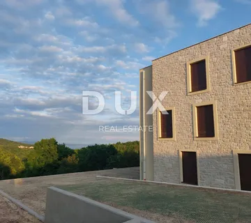 ISTRA, RABAC - Penthose u urbanoj vili - cover