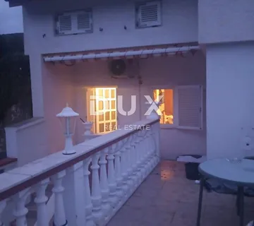 CRIKVENICA, GRIŽANE - KUĆA, PRILIKA!!! - cover