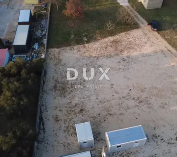 ZADAR, MURVICA - Zemljište uz cestu na top lokaciji za najam! - Murvica, Poličnik