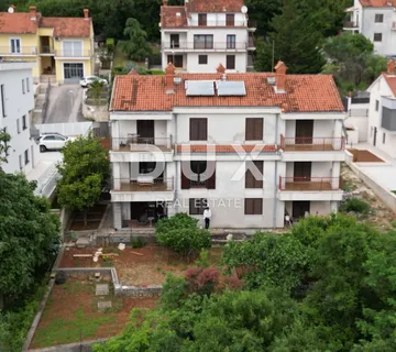 OPATIJA, PAVLOVAC, VOLOSKO - kuća/ zgrada 600m2 s 4 stana i s panoramskim pogledom na more + okoliš 1000m2